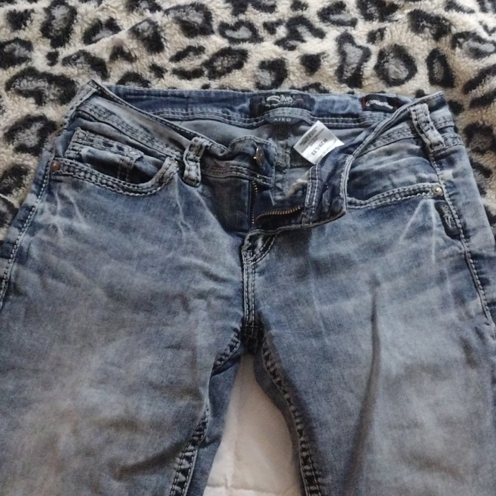 Jeans - Picture 2 of 2